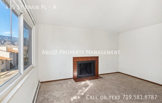 435 SAINT VRAIN PL