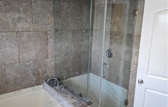 3940 W 60 ST