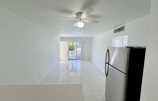 SPACIOUS UPGRADED TWO-BED ONE-BATH UNIT LOCATED IN THE HEART OF LITTLE HAVANA. THE BUILDING HAS A WASHER AND DRYER ON SITE