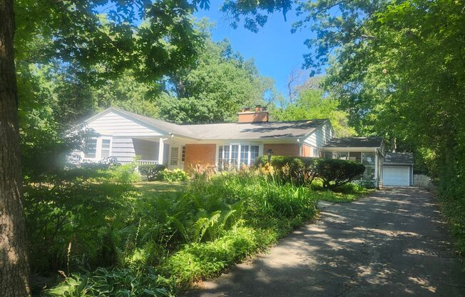 West Side Near Hoyt Park Single Family House