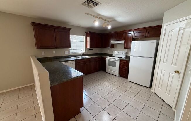 Beautiful 4 Bedroom Home for Rent in El Mirage! **NEW CARPET**