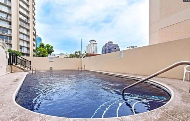 2 bedroom. Ala Moana. Private Balcony