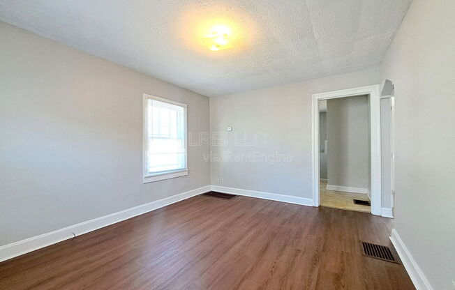 341 N 42 ST