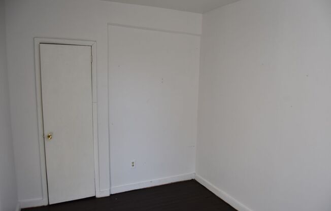 2 beds, 1 bath, $850