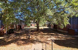 Seminole Court Apartments