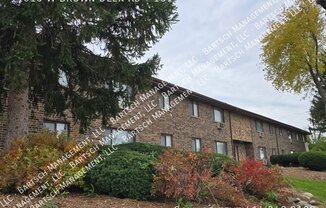 11513 W BROWN DEER RD