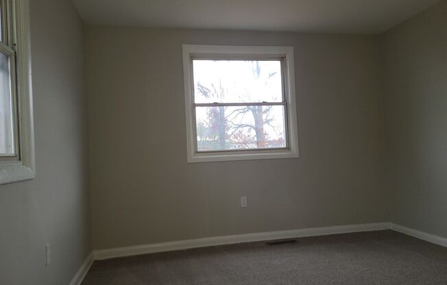 2 beds, 1 bath, $1,250, Unit 2634-A