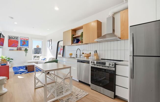 1 bed, 1 bath, 490 sqft, $2,695, Unit 604