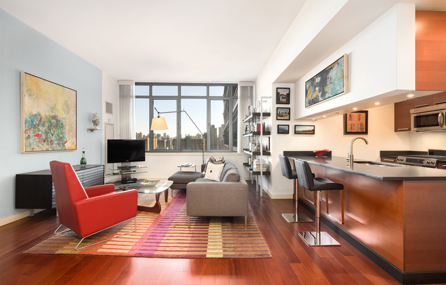 1 bed, 1 bath, 860 sqft, $4,000, Unit 15D