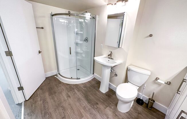 Studio, 1 bath, 1,150 sqft, $1,995, Unit 001