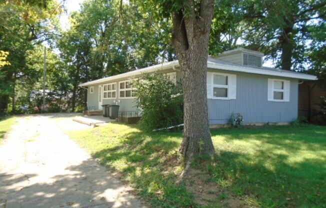 1857 College Heights #2