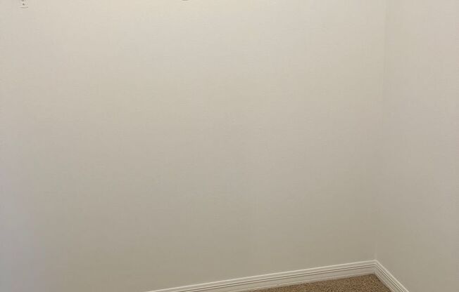 3 beds, 2.5 baths, $1,850
