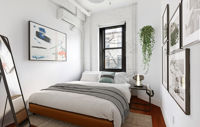 Studio, 1 bath, $4,600, Unit 3J
