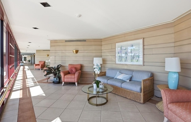 2 beds, 2 baths, 1,050 sqft, $3,550, Unit 6-6W