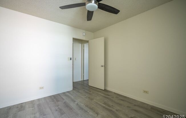 2 beds, 2 baths, $2,700, Unit #1403
