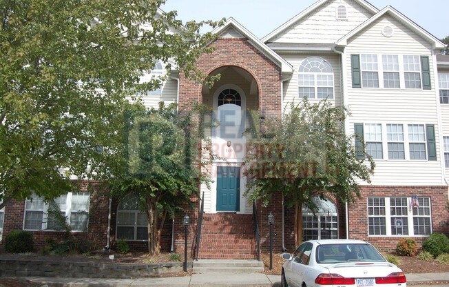 2 beds, 2 baths, $1,200