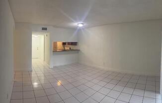 11501 NW 44 ST