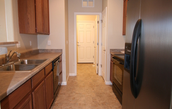 3 beds, 2 baths, $2,095