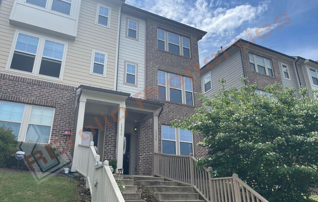 Brand New Carpet and Fresh Paint! Charming 3 Story, 3 Bedroom, 3.5 Bathroom Townhome End-Unit w/ 1 Car-Garage @ The Green at Scotts Mill, Apex! Available Now!
