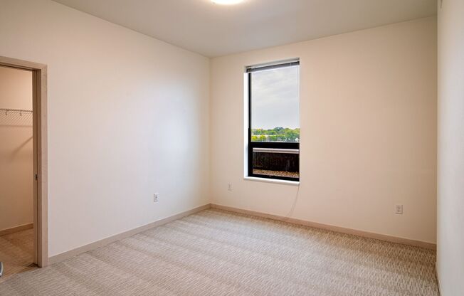 2 beds, 2 baths, 1,293 sqft, $3,050, Unit 0607