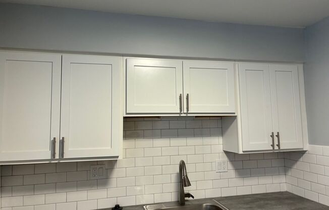 1 bed, 1 bath, 714 sqft, $1,025, Unit 304-102