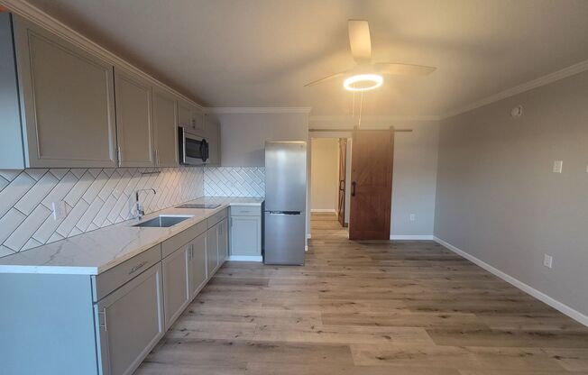 1 bed, 1 bath, 600 sqft, $1,200, Unit #18