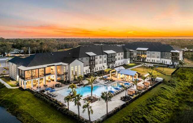 Pool and clubhouse
