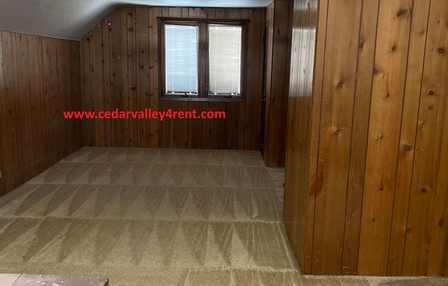 3 beds, 1 bath, $1,200