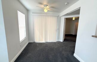 2 beds, 2 baths, $1,050, Unit UNIT 2039