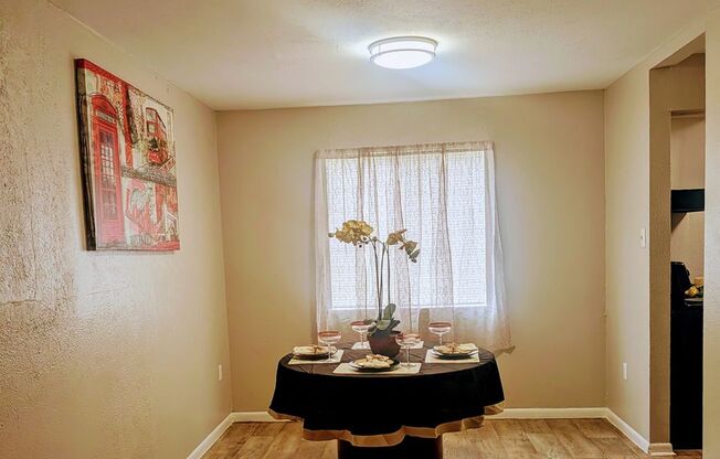 2 beds, 1 bath, 820 sqft, $1,025, Unit B114