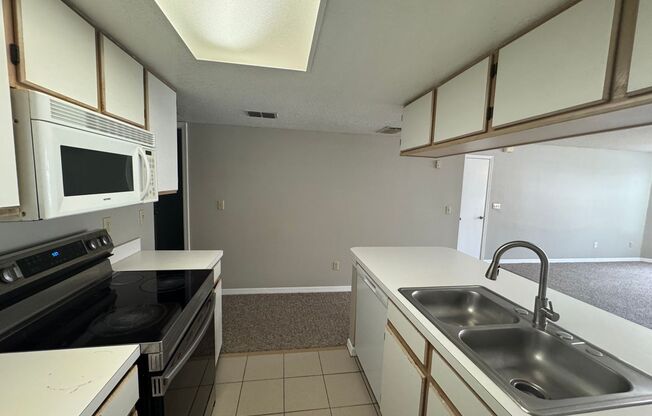 Spacious 2 Bedroom in Kissimmee
