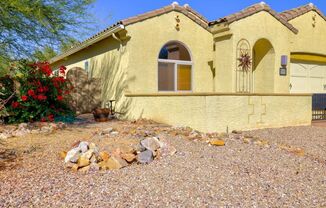 3 beds, 2 baths, $2,800