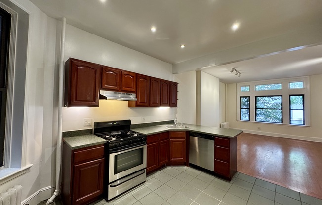 33 S ELLIOTT PL