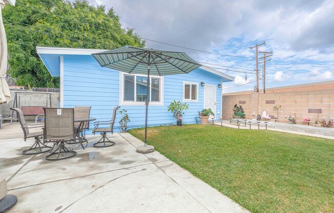 1 Bedroom Home in Norwalk with ALL Utilities Included!