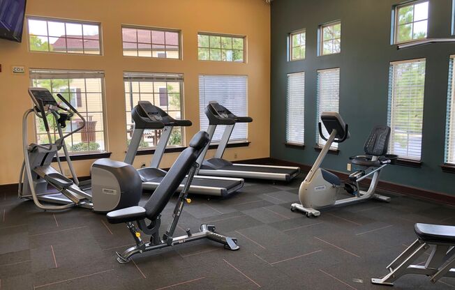 1 bed, 1 bath, 856 sqft, $1,170, Unit 0812