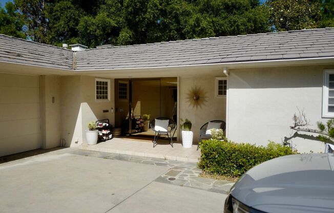Coming Soon! Cozy home in South Pasadena.