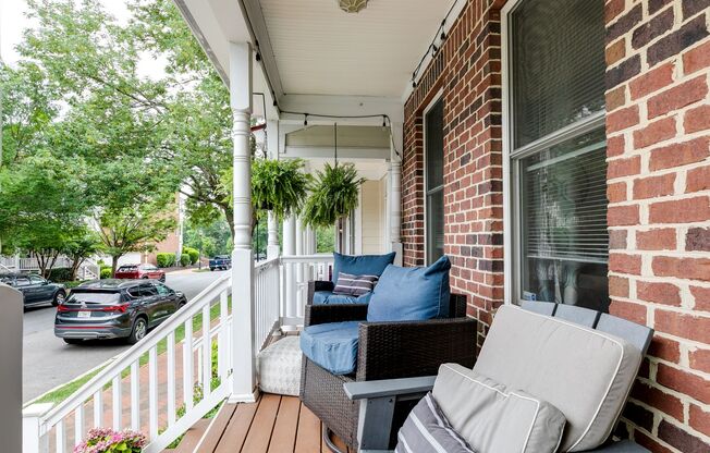 Gorgeous 3 Bedroom Townhome in Oregon Hill ***Available Early September***