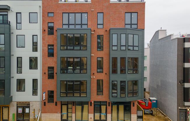 The Avenue (1513 Ridge Ave)