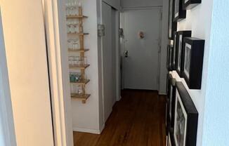 Studio, 1 bath, $4,400, Unit 9E