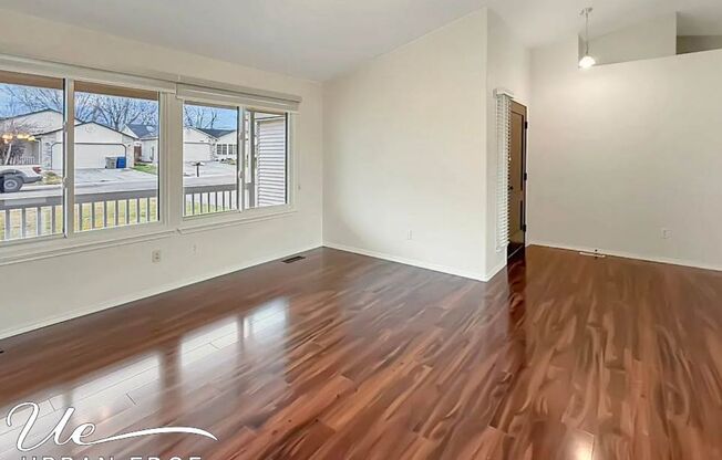 3 Bed 2 Bath Home off Garrity
