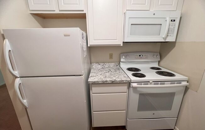 1 bed, 1 bath, 600 sqft, $750, Unit 3202-K5