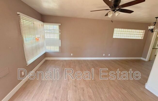 340 E VIRGINIA CIR