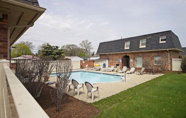 1 bed, 1 bath, 750 sqft, $1,095, Unit 905-39