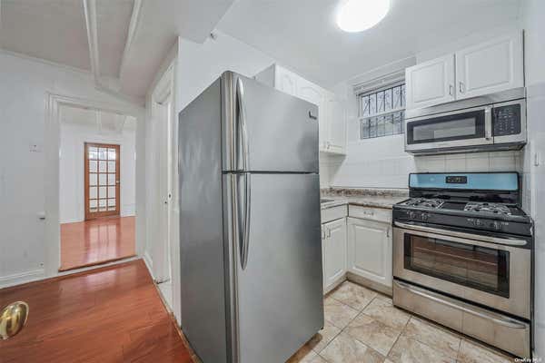 1 bed, 1 bath, $1,775, Unit LL