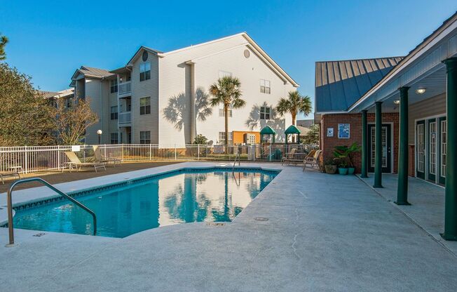 Spacious 2B/2B Unfurnished Condo near Beach in the Heart of Destin!