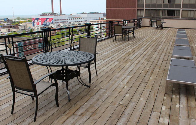 Rooftop Sundeck, at Reserve Square, Cleveland