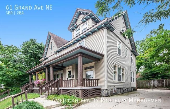 61 GRAND AVE NE