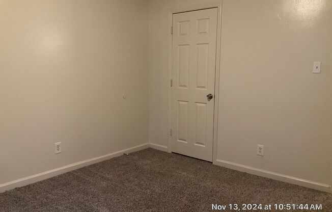 2 beds, 1 bath, 845 sqft, $1,095, Unit 05525-06