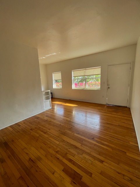 1011 9 ST