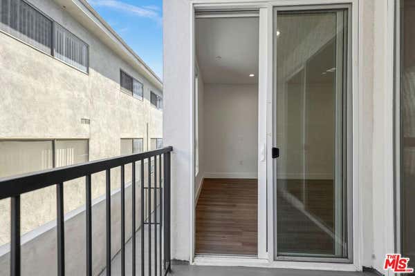 3 beds, 3 baths, 1,587 sqft, $4,795, Unit 303